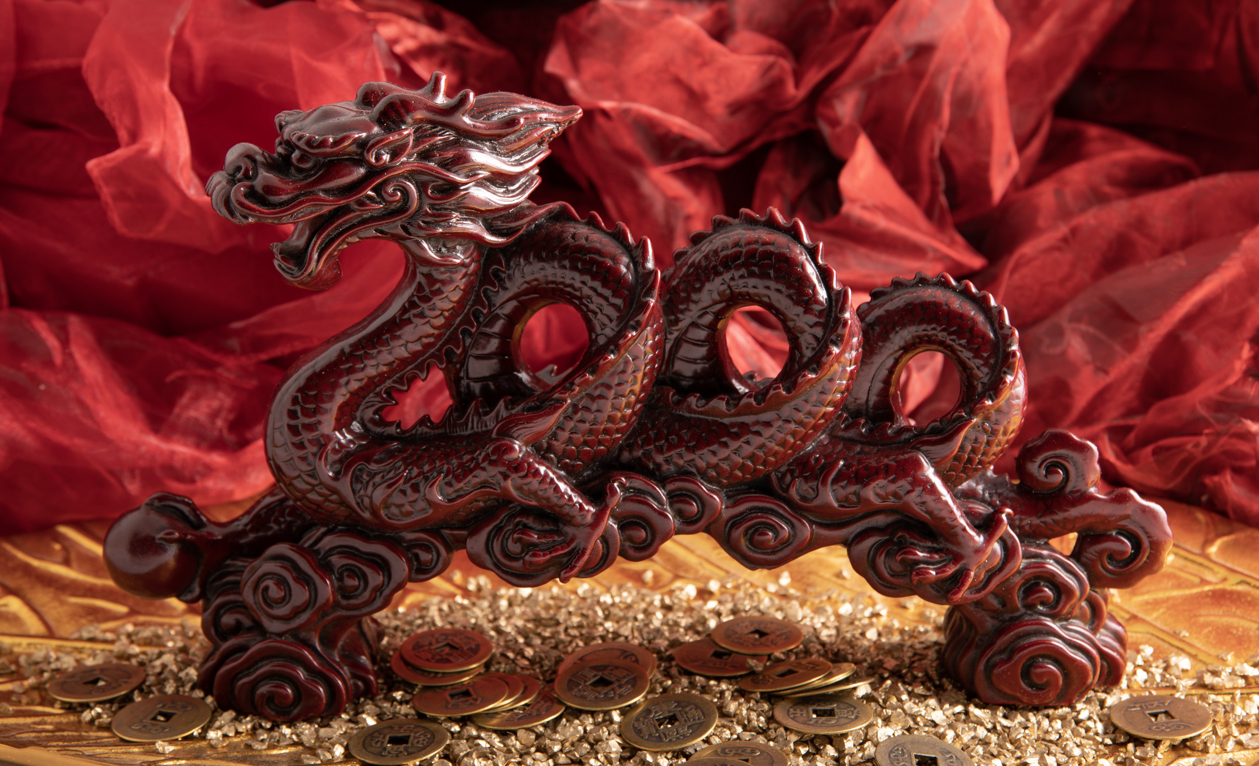 Drache, rot