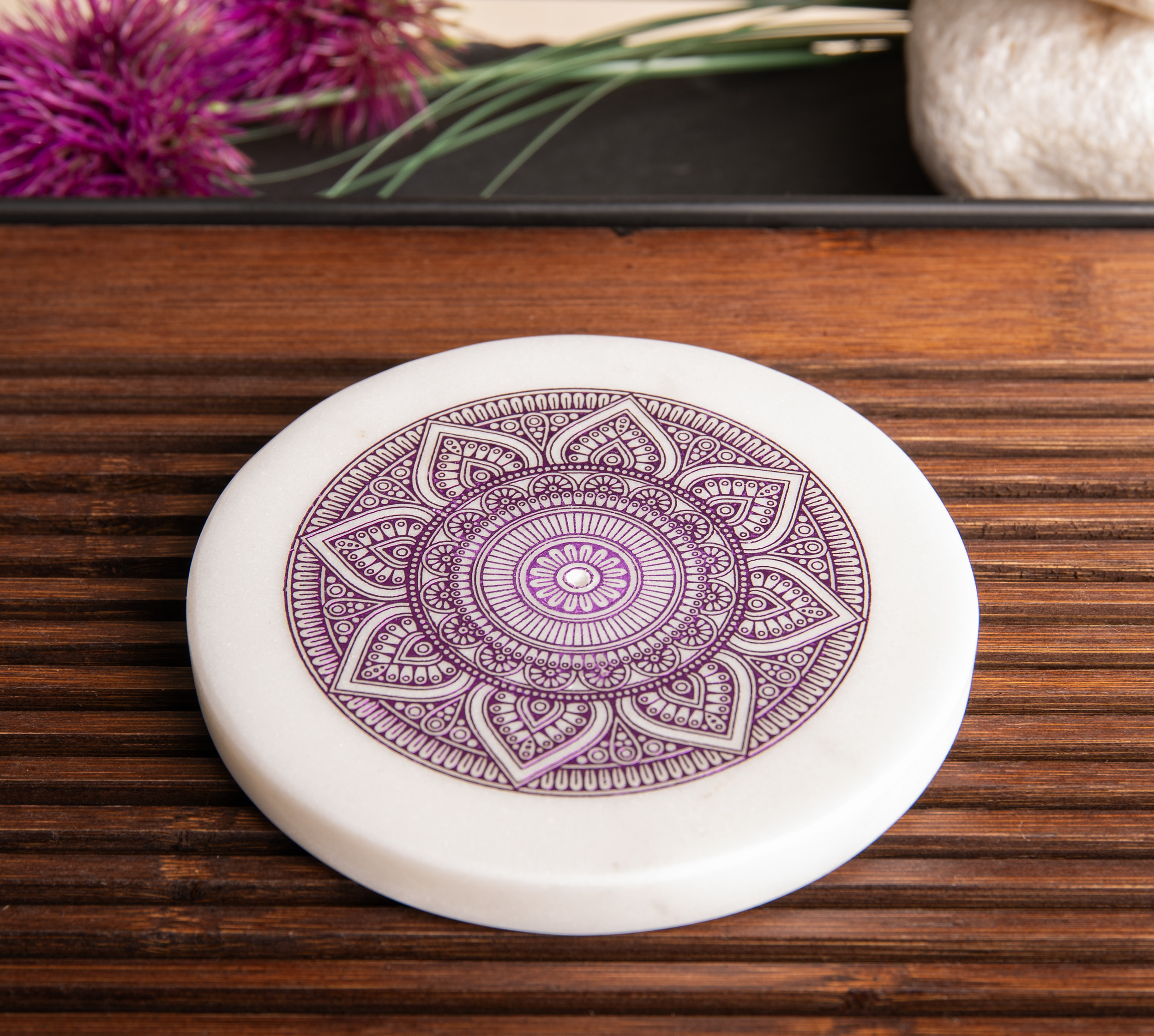 Marmorhalter Blütenmandala