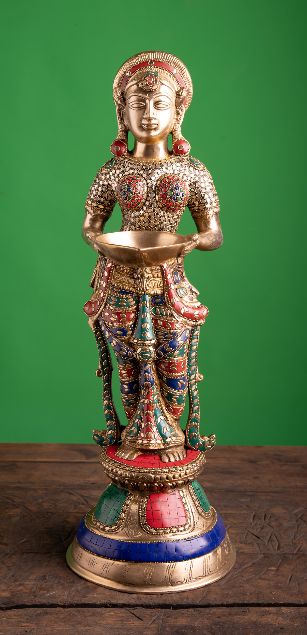 Lakshmi L-030