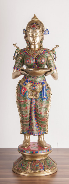 Lakshmi L-008