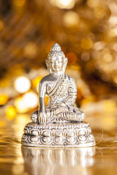 Shakyamuni Buddha, versilbert